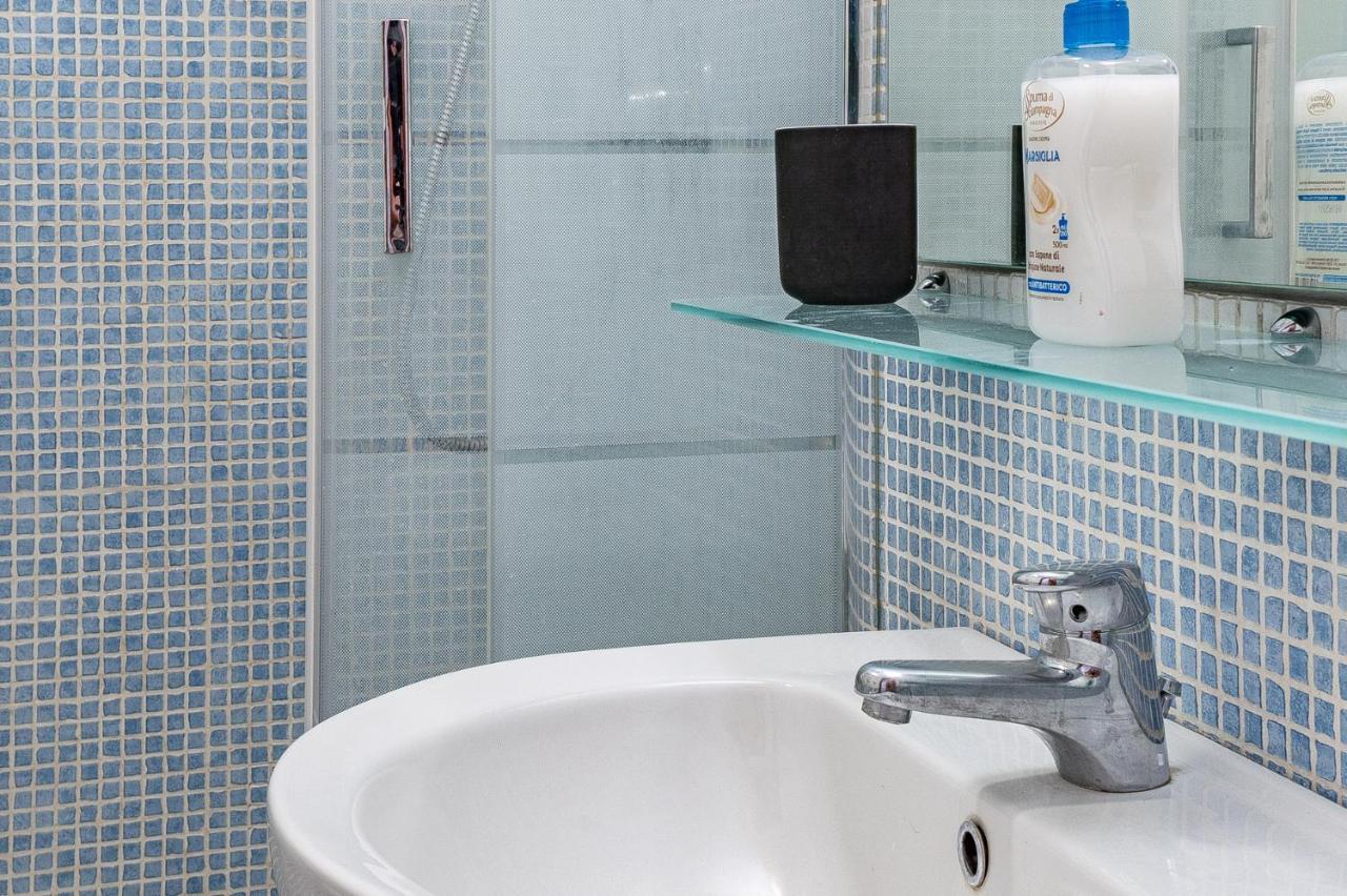 Ticinese Livings Comfy Suite - Full City Center Milan Exterior photo